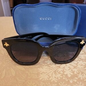 Gucci Black And Gold  Sunglasses With Butterfly Accents And Gucci Logo